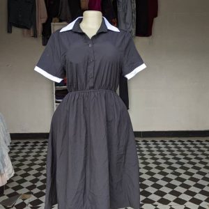 Black plain dress